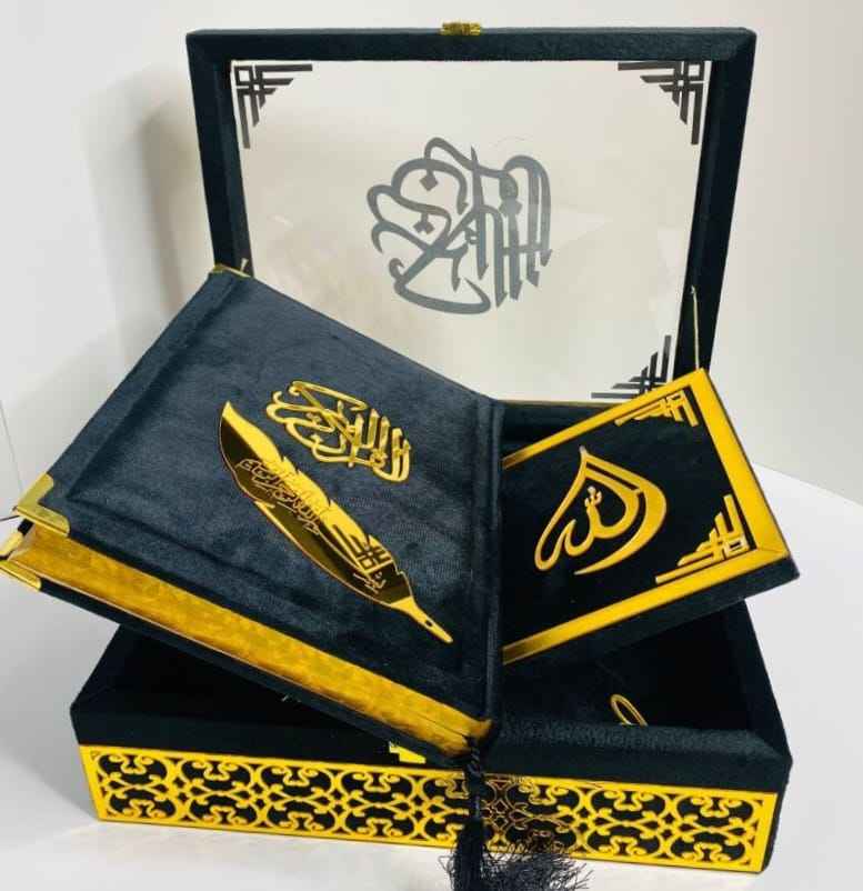 IMPORTED MIROR BOX BLACK QURAN SET